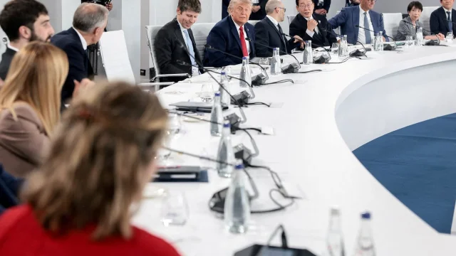 G7 AI 午餐会现场