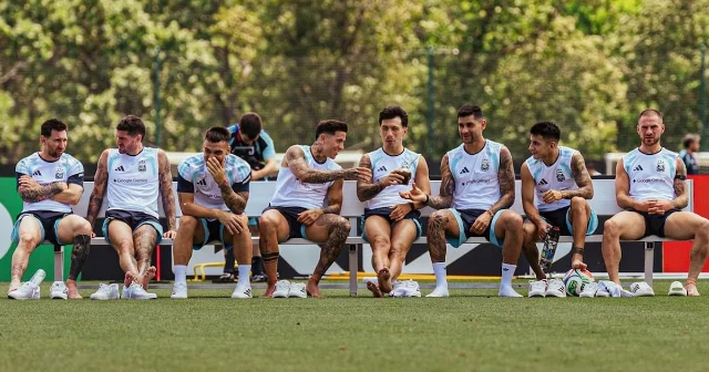 Argentina training before Austria