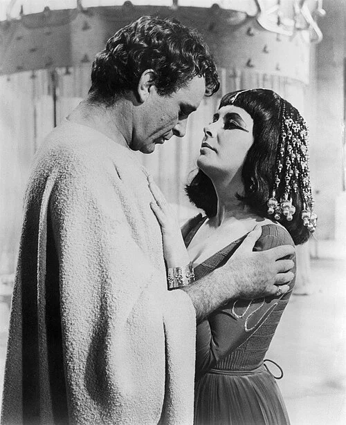 Elizabeth Taylor as Cleopatra and Richard Burton as Mark Antony — a film still from 1963