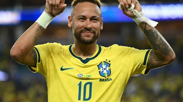Neymar applauds after Brazil's win