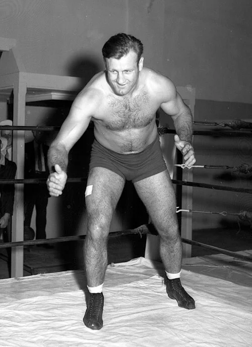 Bronko Nagurski in a wrestling ring stance, 1937