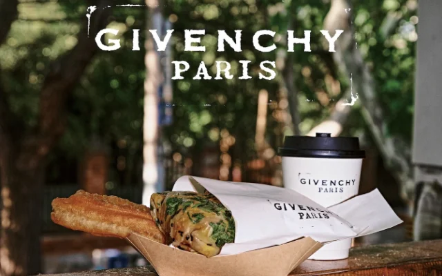 纪梵希早餐快闪:早餐包装印有 GIVENCHY 标识