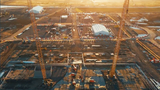 Aerial view of Meta's Richland Parish construction site with cranes and steel-framed buildings