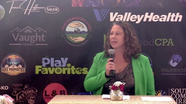 Emily Marlow Beck speaking at the dedication