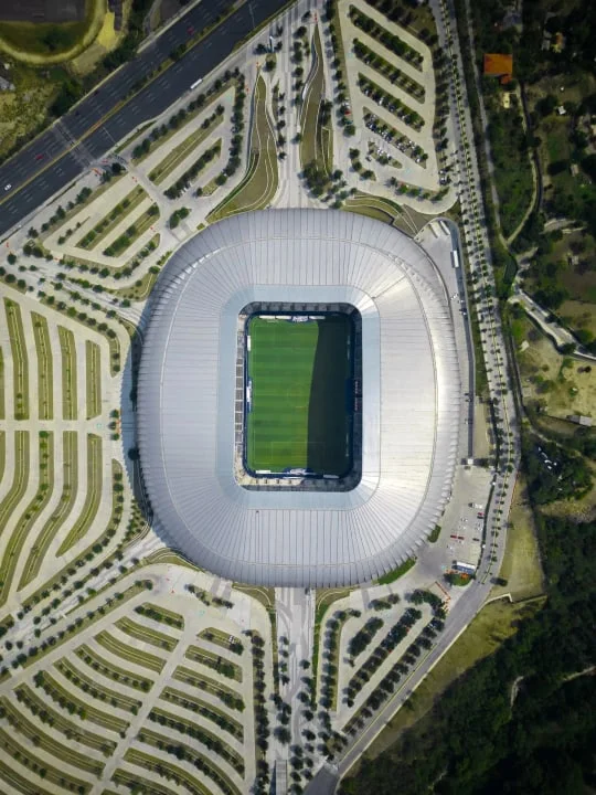 蒙特雷 Estadio Monterrey 内场与山景