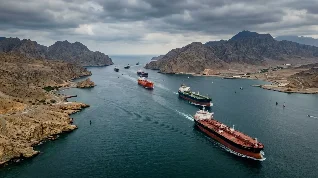 Hormuz re-closed, enrichment −38pp, day 20 Fear