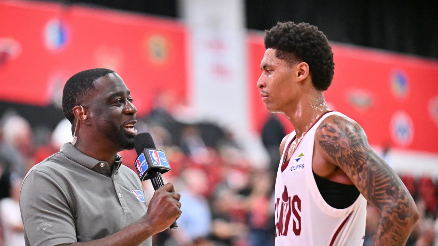 NBA Daily Digest: Thomas erupts, Raptors survive, Suns close