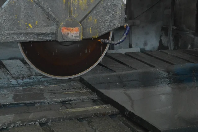 Metal component machining in a Chinese hardware factory