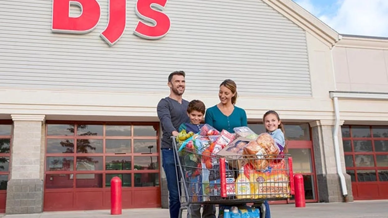Sam's gap week means Costco and BJ's are your plays: June 2–8 warehouse scorecard
