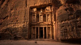 Petra: How the Nabataeans Carved a City from Rose-Red Rock — With Water, Chisels, and 500 Years