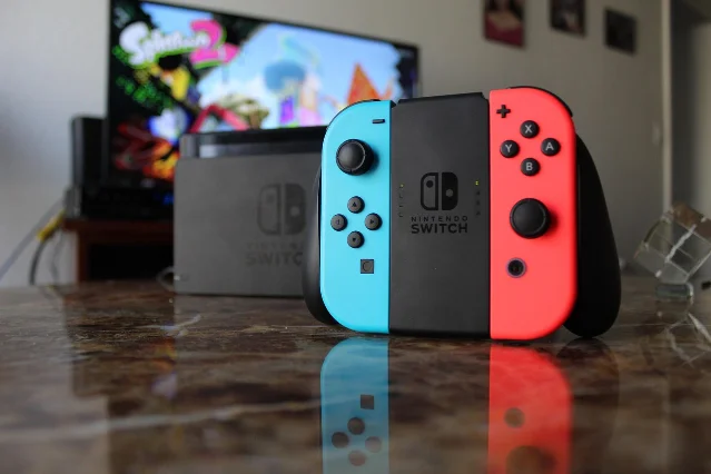 Nintendo Switch 主机