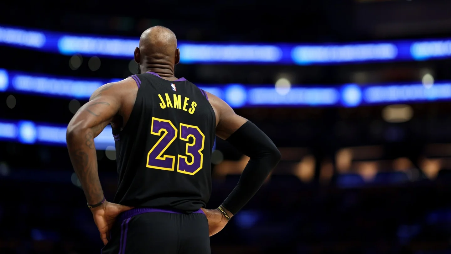 6月30日NBA简报:无比赛,LeBron离湖人,Kawhi回猛龙
