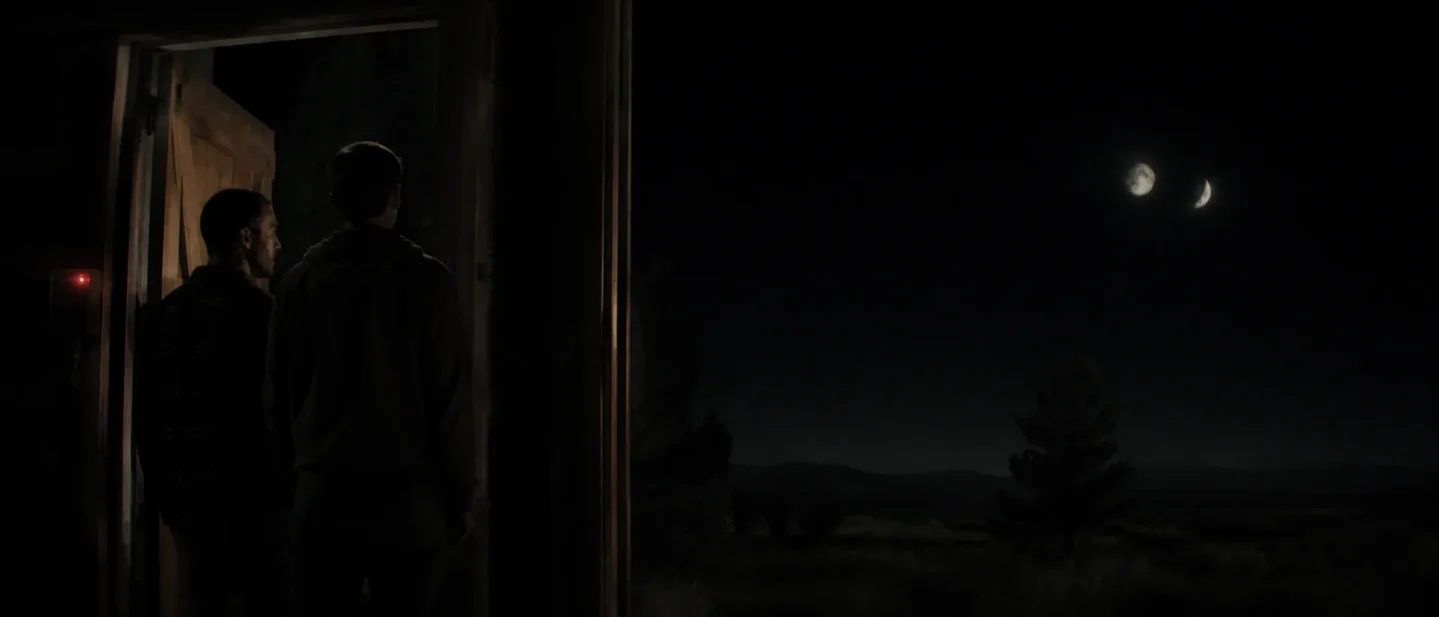 《The Endless》：当时间开始重复，宇宙恐怖才进入日常