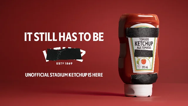 HEINZ Unofficial Stadium Ketchup 限量瓶主视觉，标签被黑条遮盖