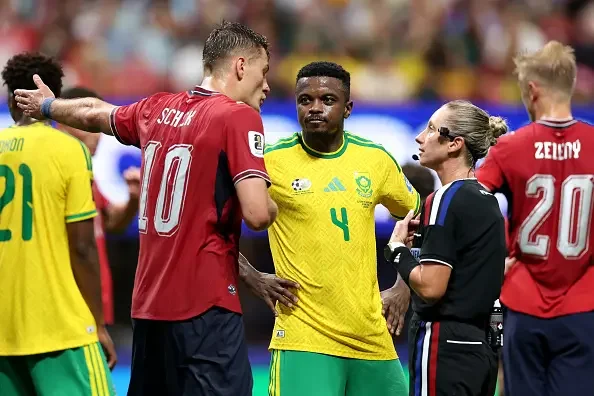 Patrik Schick argues with referee Tori Penso during Czech Republic vs South Africa