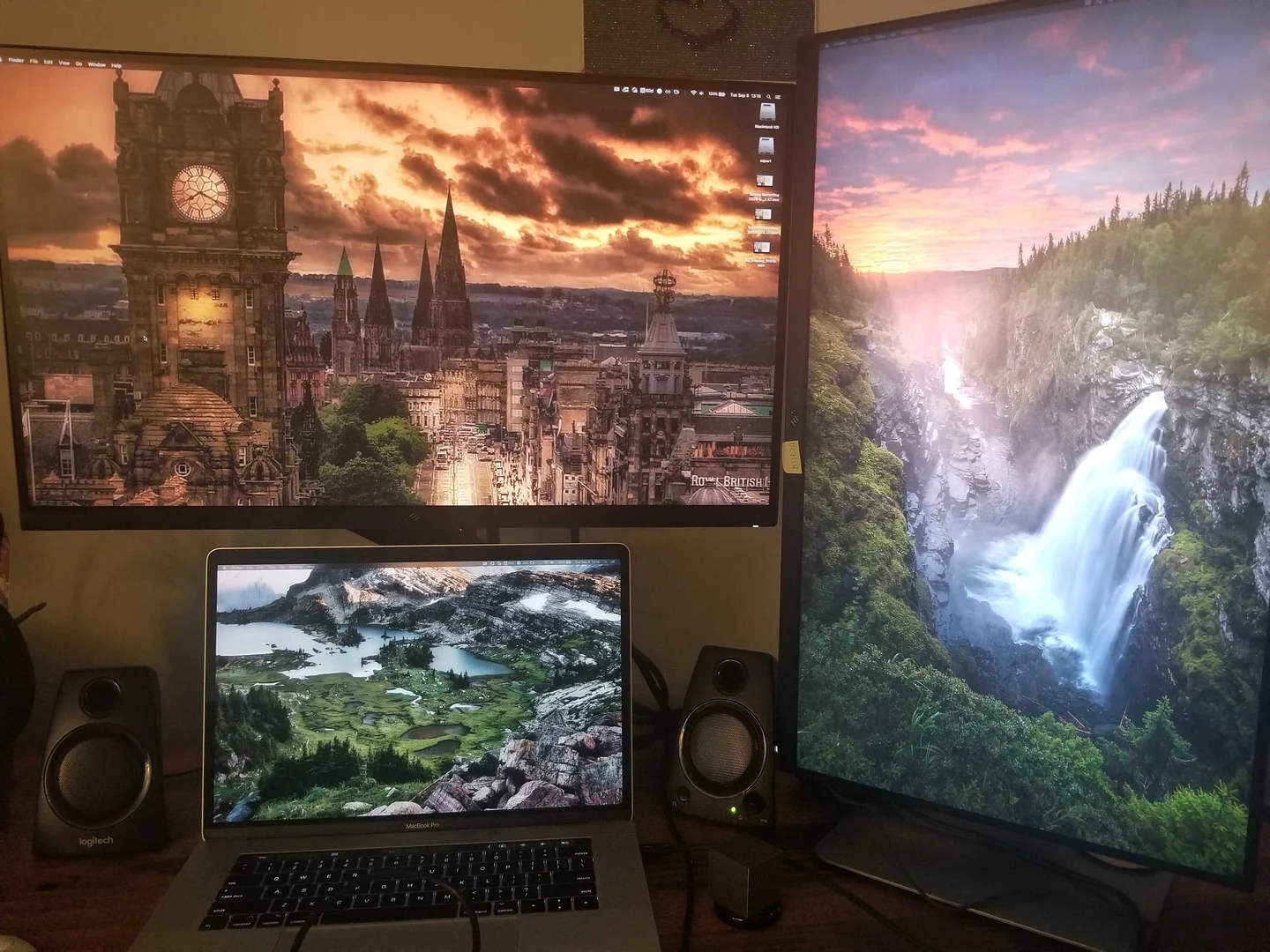 grabbit v5.0.2 — pull Reddit wallpapers from the terminal