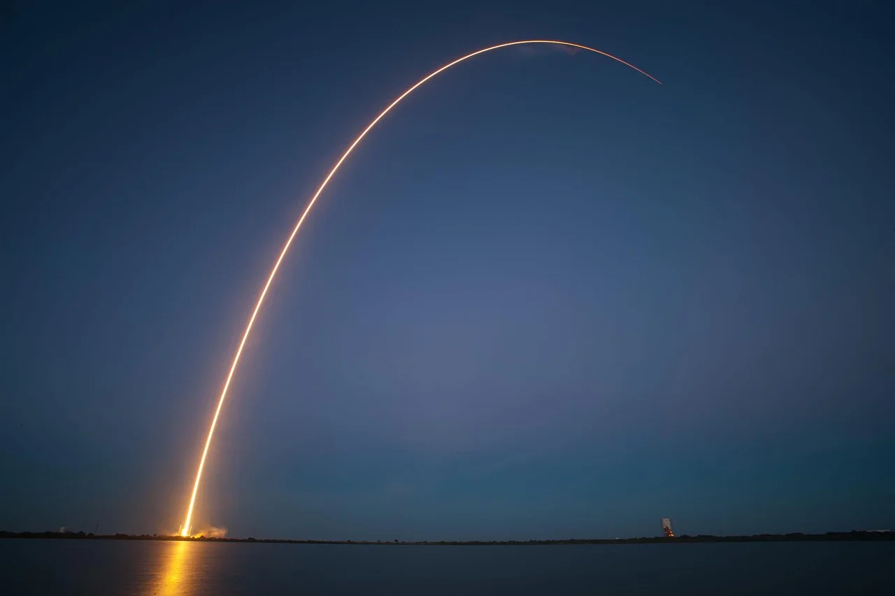Musk Follow Tracker — Issue #28: Eve of Pricing, Still Flat