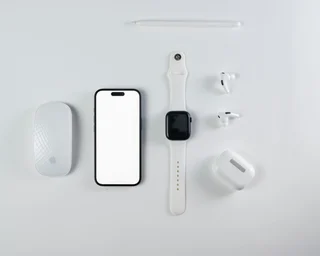 Apple Leaks Digest — May 16, 2026: Free AirPods Pro 3 if you open an Apple Card