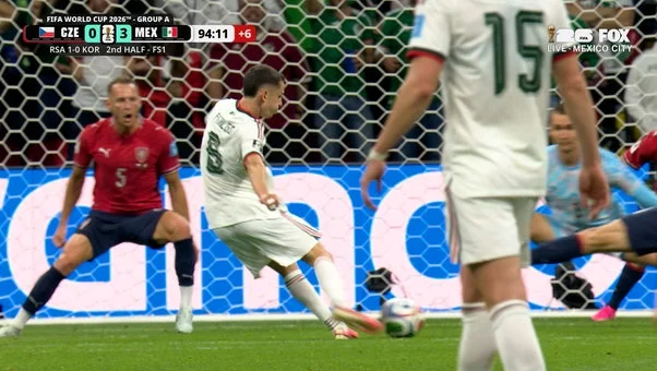 Álvaro Fidalgo seals Mexico's third goal