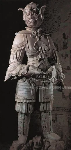 第55窟佛坛正面坐佛右侧的天王像