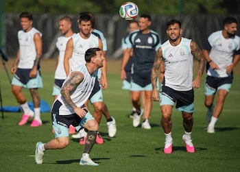 Argentina training before Jordan